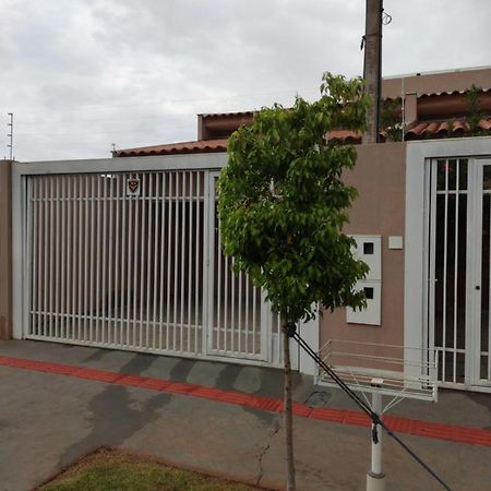 Villa Casa aconchegante perto da Uel Londrina Esterno foto